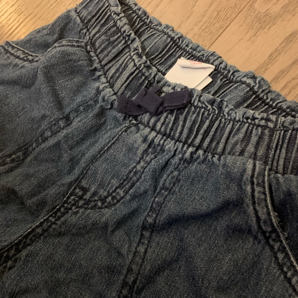 Denim shorts - Picture 3 of 3